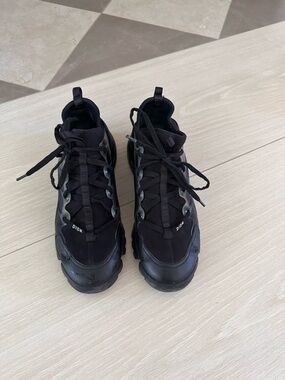 Dior Men’s Black Lace-Up High-Top Sneakers